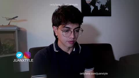 Snapshot of juancamroom chatting on October 2025 02:40:02 AM . online show from October 2025 02:40:02 AM