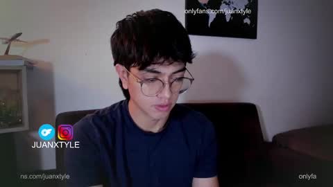 Snapshot of juancamroom chatting on October 2025 05:32:02 PM . online show from October 2025 05:32:02 PM