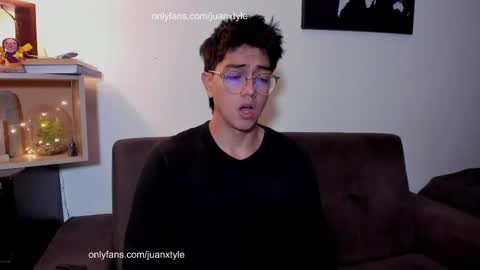 Snapshot of juancamroom chatting on October 2025 07:33:02 PM . online show from October 2025 07:33:02 PM