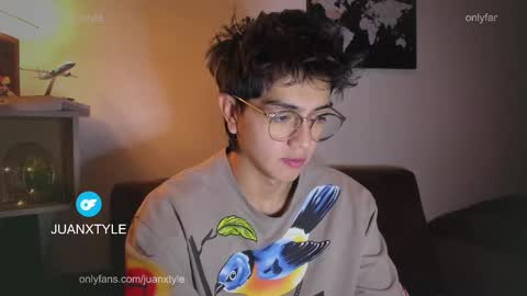 Snapshot of juancamroom chatting on November 2025 05:00:01 PM . online show from November 2025 05:00:01 PM