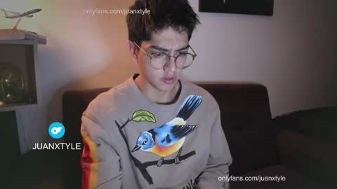 Snapshot of juancamroom chatting on November 2025 05:34:01 PM . online show from November 2025 05:34:01 PM