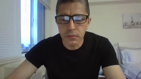 juanearth1 online show from March 2026 11:03:01 AM