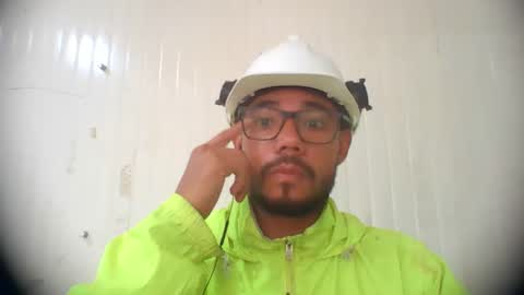 juanfe_style online show from November 2025 03:58:01 PM