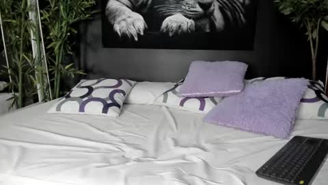 JUANITA online show from December 2024 06:31:01 PM