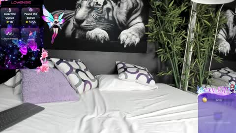 JUANITA online show from December 2024 07:05:02 PM