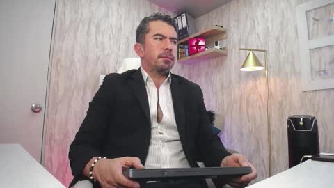 Juan k online show from March 2026 03:01:02 AM