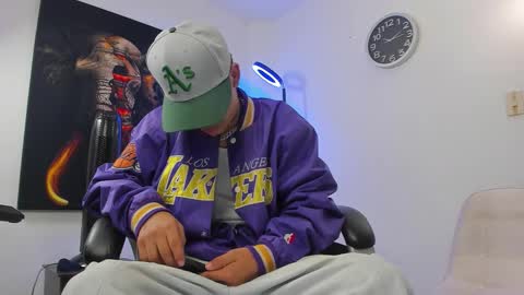 Snapshot of juank_wss chatting on November 2025 11:32:02 AM Juank online show from November 2025 11:32:02 AM