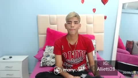 Snapshot of juanse18hot chatting on November 2025 05:50:02 AM juanse18hot online show from November 2025 05:50:02 AM