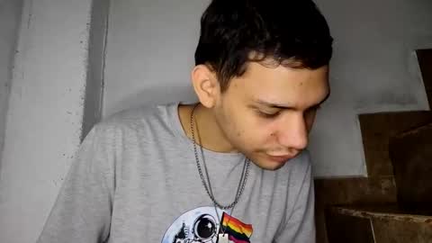 Snapshot of juansuarez204 chatting on December 2024 10:18:02 PM juansuarez204 online show from December 2024 10:18:02 PM