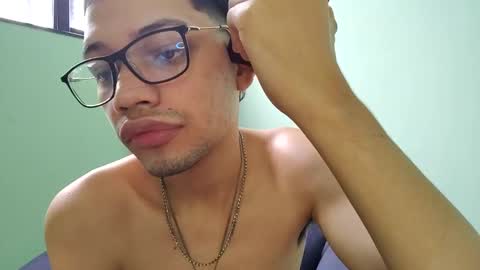 Snapshot of juansuarez204 chatting on January 2025 03:37:02 PM juansuarez204 online show from January 2025 03:37:02 PM