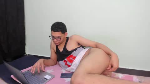 Snapshot of juansuarez204 chatting on February 2025 12:08:01 AM juansuarez204 online show from February 2025 12:08:01 AM