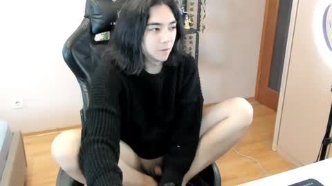 Snapshot of judame_aoi chatting on February 2025 02:04:02 PM Aoi online show from February 2025 02:04:02 PM