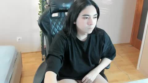 Snapshot of judame_aoi chatting on February 2025 01:41:01 PM Aoi online show from February 2025 01:41:01 PM