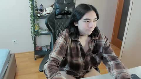 Snapshot of judame_aoi chatting on February 2025 05:04:02 PM Aoi online show from February 2025 05:04:02 PM