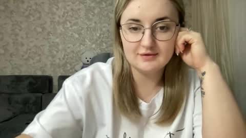 JudeValenti online show from December 2025 04:38:01 PM