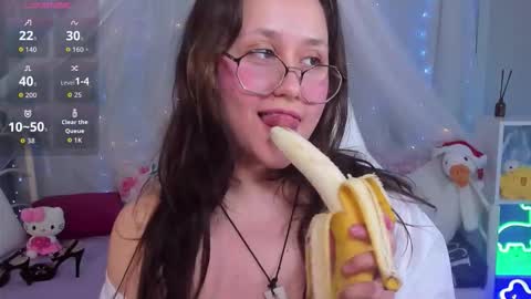 JudithSilvia online show from December 2025 04:36:02 PM