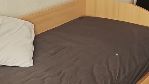 CoupleJuice online show from September 2025 12:49:02 PM
