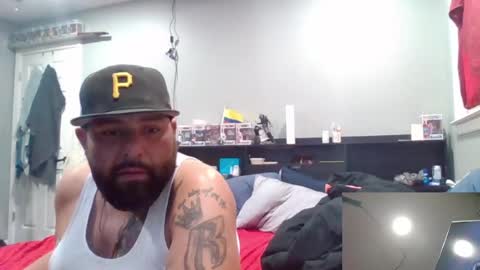 Juiceepawwg420 online show from June 2026 08:33:02 PM