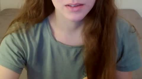 JuiceTalia online show from December 2024 09:18:02 AM