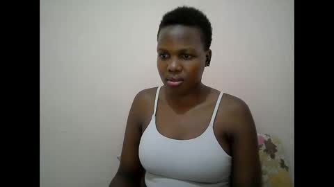 juicy_bella2 online show from September 2025 10:21:02 PM