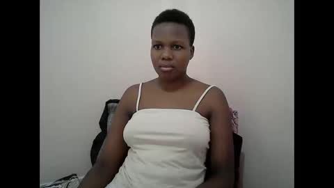 juicy_bella2 online show from September 2025 10:03:02 AM
