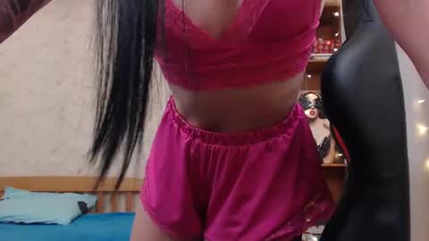Snapshot of juicy_jesss chatting on January 2025 08:37:02 PM juicy_jesss online show from January 2025 08:37:02 PM