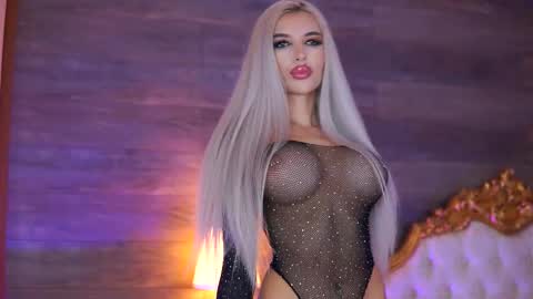 Jessye online show from September 2025 08:10:02 PM
