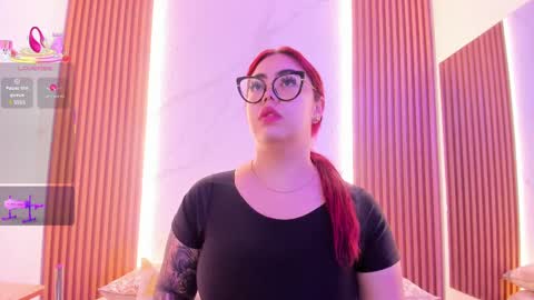 Snapshot of juicy_led_ chatting on February 2025 11:21:02 AM Juicy online show from February 2025 11:21:02 AM