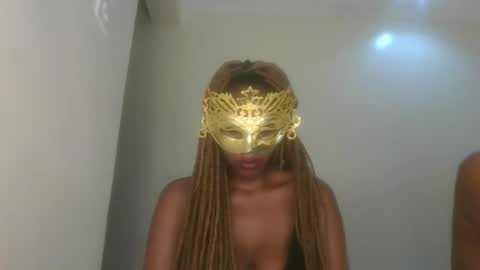 Juicey lovely online show from April 2026 05:17:01 PM