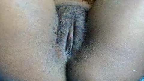 pretty online show from September 2025 03:19:02 AM