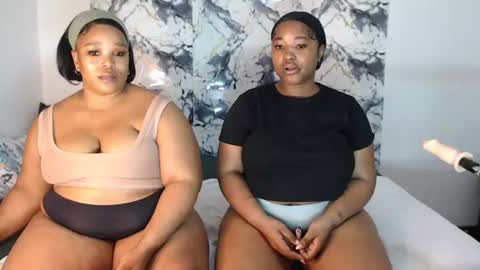 juicyjasminx online show from June 2026 11:07:01 PM