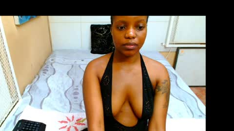 Snapshot of juicyjewelxxx chatting on May 2026 06:32:03 AM juicyjewelxxx online show from May 2026 06:32:03 AM