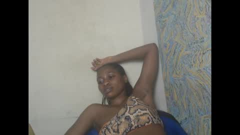 juicypiexx online show from February 2025 03:52:02 AM