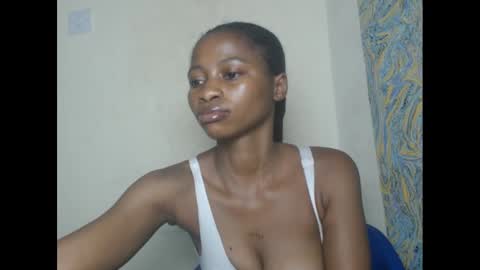 juicypiexx online show from February 2025 01:13:01 AM