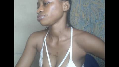 juicypiexx online show from February 2025 11:54:02 PM