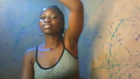 juicypiexx online show from September 2025 03:24:01 PM