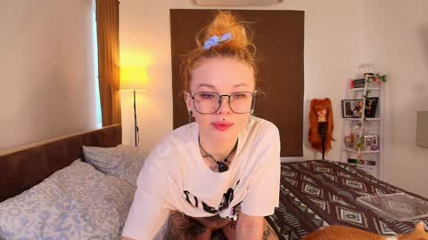 Hiya Im your sweet Lia online show from October 2025 12:42:01 AM