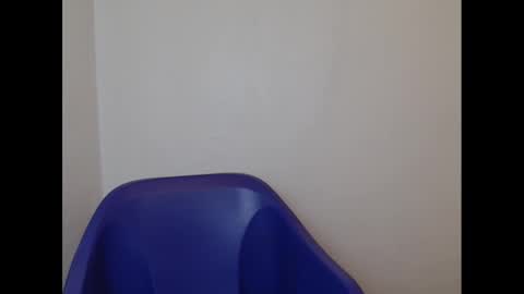 Snapshot of juicyxpink chatting on January 2025 07:27:02 AM juicyxpink online show from January 2025 07:27:02 AM
