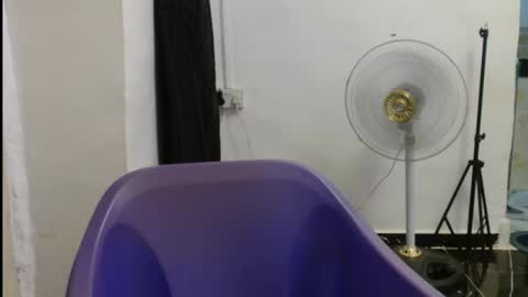 juicyxpink online show from April 2026 09:26:01 PM