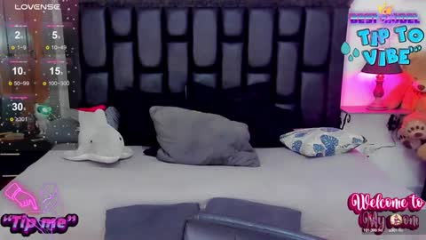 Jujubee online show from December 2024 04:38:01 PM