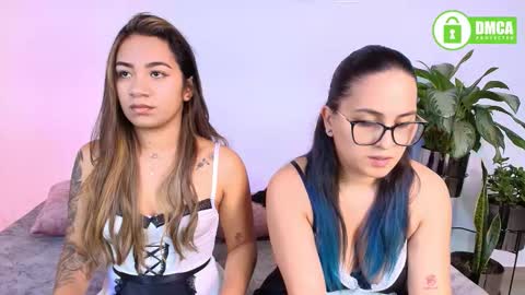 Jules and Gia online show from March 2026 06:04:02 PM