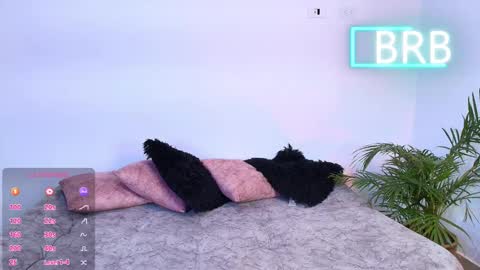 Jules and Gia online show from March 2026 09:09:02 AM