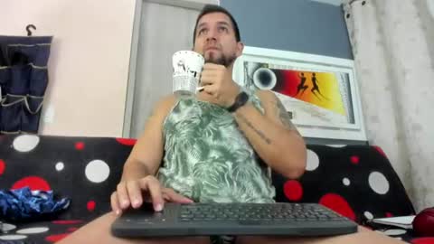 Snapshot of juleslatin122 chatting on June 2026 11:37:01 AM Jules online show from June 2026 11:37:01 AM