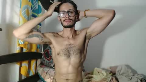 Julfigo online show from January 2025 10:44:02 PM