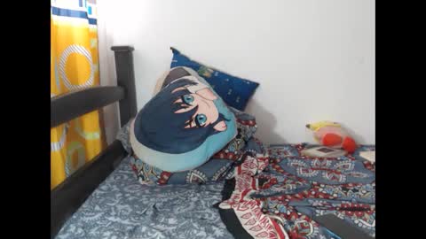 Julfigo online show from October 2025 04:48:02 PM