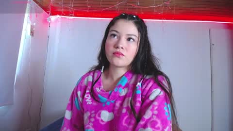 Snapshot of juli05star chatting on December 2024 12:13:01 PM Juliana online show from December 2024 12:13:01 PM