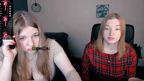 Snapshot of juli_kisss chatting on December 2024 02:20:02 AM juli kisss online show from December 2024 02:20:02 AM