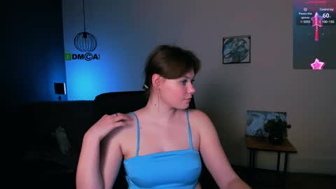 Snapshot of juli_kisss chatting on December 2024 02:06:02 AM juli kisss online show from December 2024 02:06:02 AM