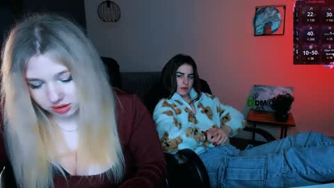 Snapshot of juli_kisss chatting on January 2025 04:50:01 AM juli kisss online show from January 2025 04:50:01 AM