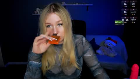 Snapshot of juli_kisss chatting on February 2025 03:41:02 PM juli kisss online show from February 2025 03:41:02 PM